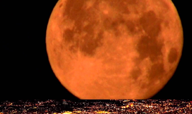 A Che Ora Sorge La Luna Stasera
